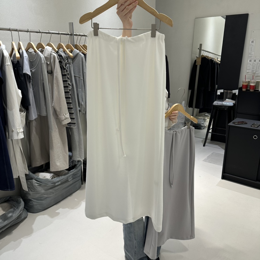 OVU韓國東大門代購女裝新款職業人氣時尚休閑推薦26春夏長裙OVU長裙圖色1