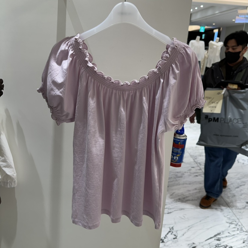 LOW MOMENT韓國東大門直郵女士新品26春夏推薦襯衫蕾絲衫LOW MOMENT襯衫/蕾絲衫