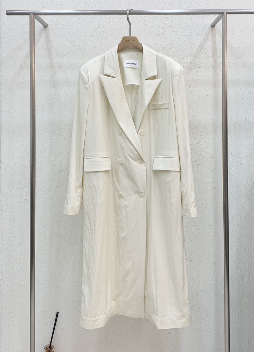 LIGHT AND SALT韓國直郵女士新款推薦職業長款風衣雙層LIGHT AND SALT長款風衣圖色1