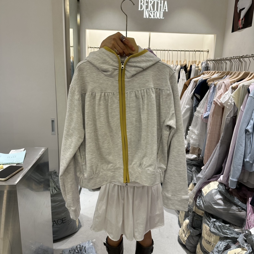 BERTHA韓國代購女裝新款推薦時尚熱賣人氣夾克連帽拉鏈衫BERTHA夾克圖色1