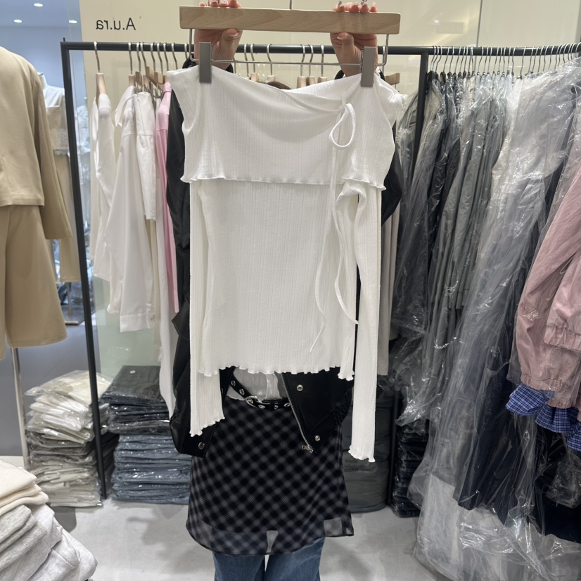 AURA韓國東大門直郵女士新品26春夏時尚推薦休閑職業針織衫Au ra針織衫圖色2