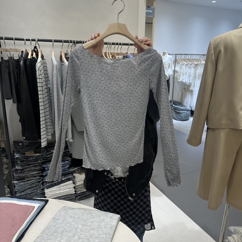 AURA韓國直郵實拍女裝新品休閑職業人氣時尚推薦熱賣長袖T恤Au ra長袖T恤