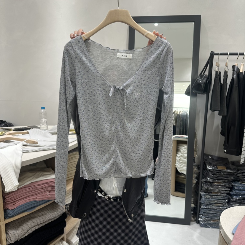 AURA韓國直郵實拍女裝新品休閑職業人氣時尚推薦熱賣長袖T恤Au ra長袖T恤圖色1