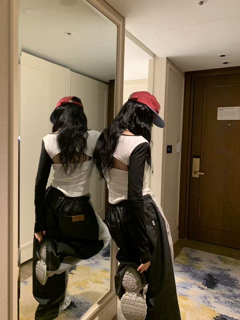 BADCALM東大門直郵女士新款26春夏人氣真品推薦職業長袖T恤BADCALM長袖T恤