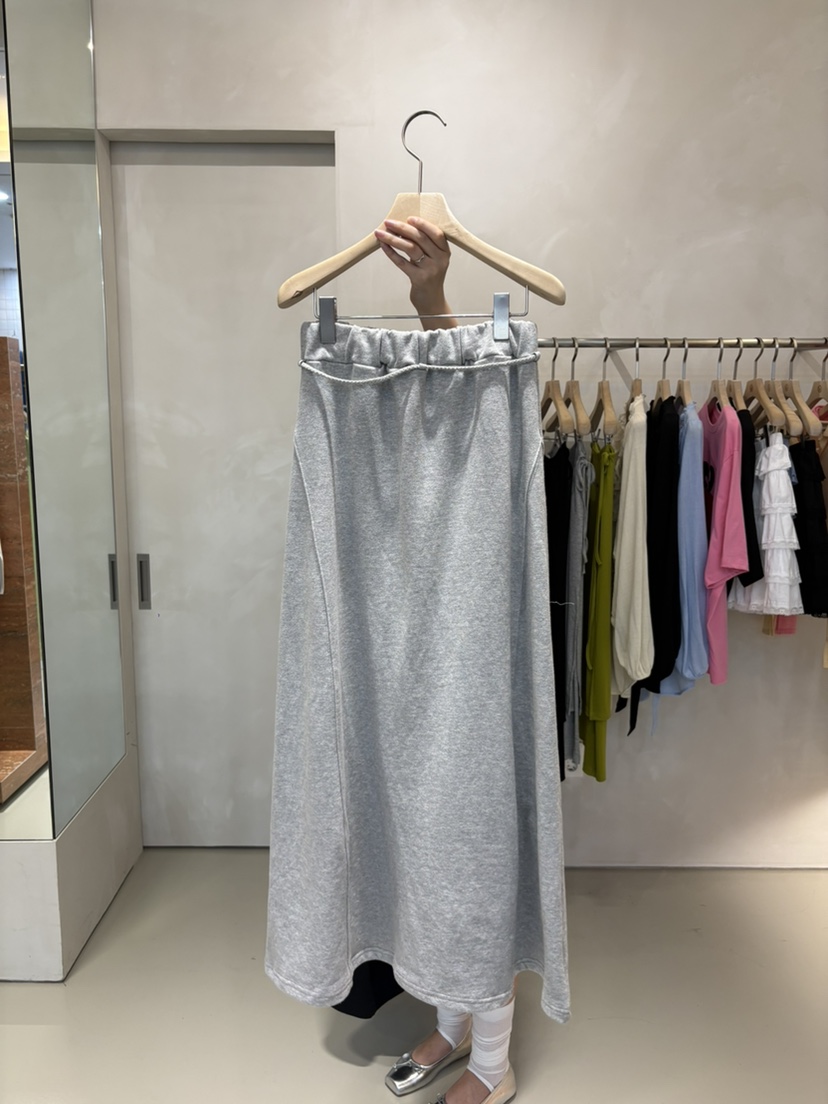 LIVE AID-P韓國直郵女士新款真品時尚職業熱賣長裙含腰繩LIVE AID-P長裙