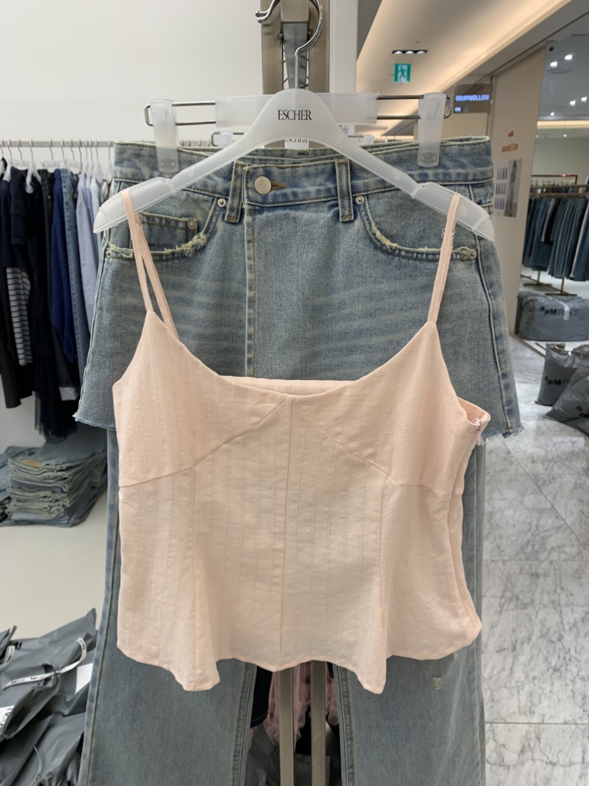 ESCHER東大門直郵女裝新品休閑職業人氣熱賣真品吊帶背心ESCHER吊帶/背心圖色2