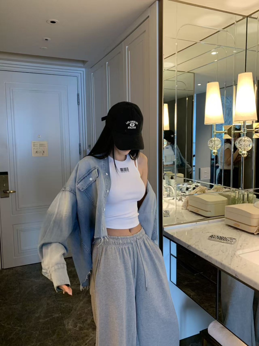 BADCALM韓國代購女士新款職業真品時尚推薦襯衫蕾絲衫短款BADCALM襯衫/蕾絲衫