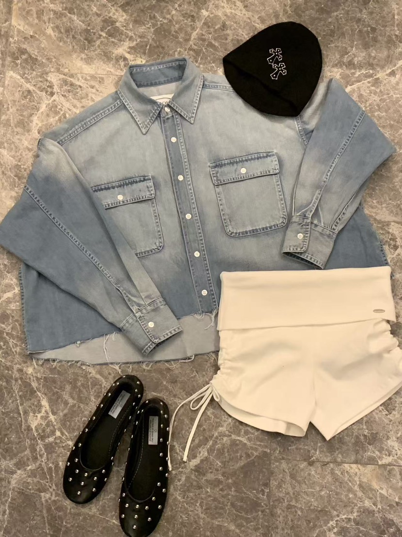 BADCALM韓國代購女士新款職業真品時尚推薦襯衫蕾絲衫短款BADCALM襯衫/蕾絲衫