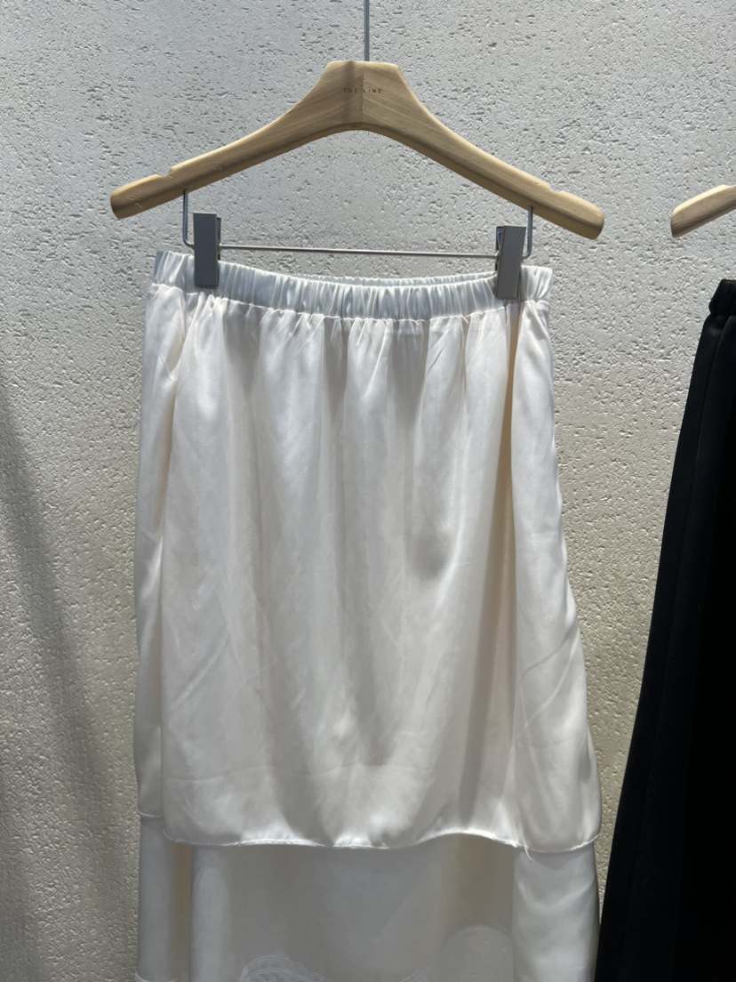 THE LINE-Q韓國代購女士新品26春夏休閑人氣職業真品長裙THE LINE-Q長裙