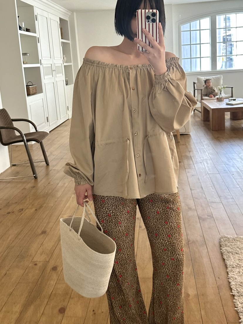 THE LINE-Q韓國直郵女士新品熱賣時尚人氣襯衫蕾絲衫褶皺THE LINE-Q襯衫/蕾絲衫圖色2