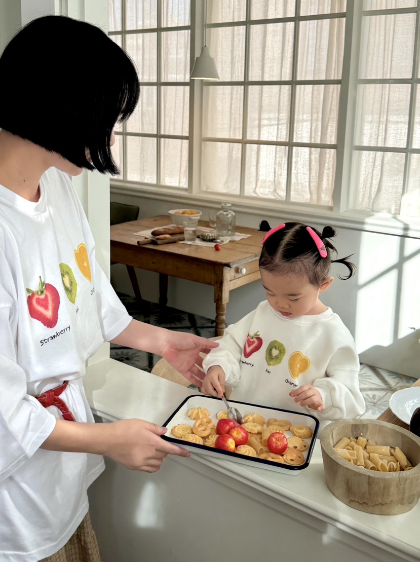 THE LINE-Q韓國直郵女士新款推薦時尚熱賣真品衛衣童裝THE LINE-Q衛衣