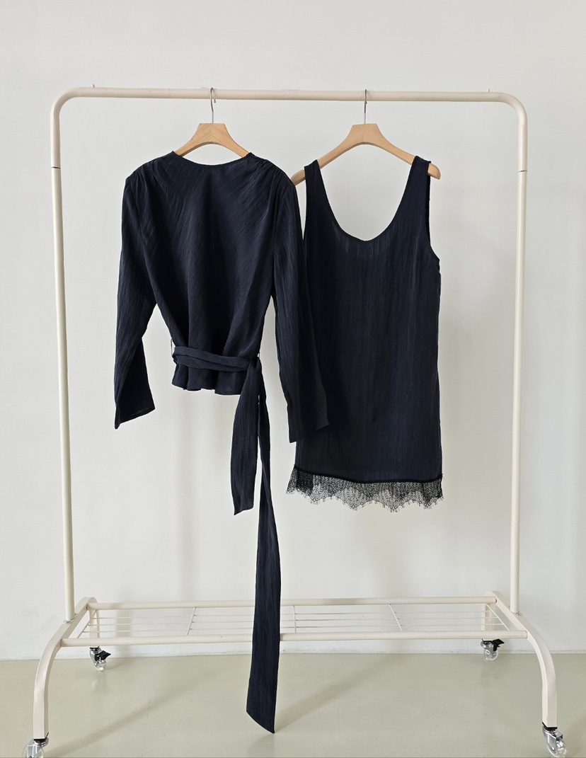 J SHOP東大門直郵女士新品人氣時尚熱賣襯衫蕾絲衫含腰帶J_SHOP襯衫/蕾絲衫