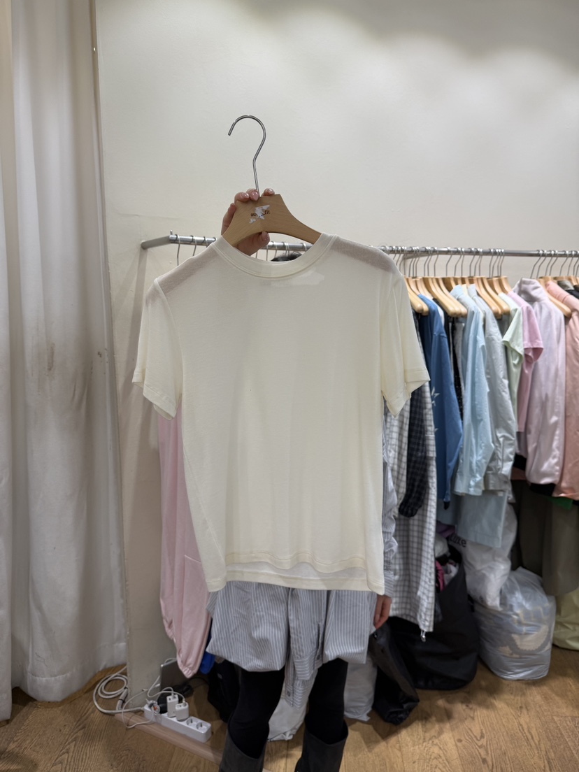 AUVERFIT東大門實拍女士新品休閑時尚26春夏推薦人氣T恤圓領AUVERFITT恤圖色1