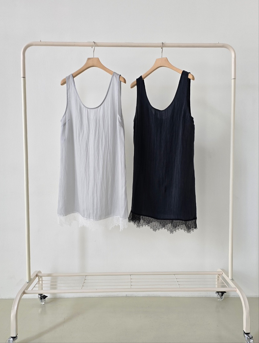 J SHOP東大門代購女士新款人氣休閑推薦吊帶背心蕾絲緞面J_SHOP吊帶/背心