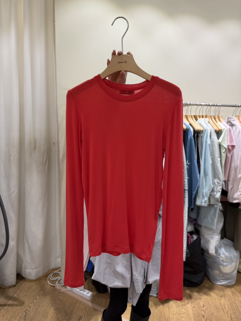 AUVERFIT韓國代購女士新款時尚26春夏休閑推薦長袖T恤圓領AUVERFIT長袖T恤圖色3