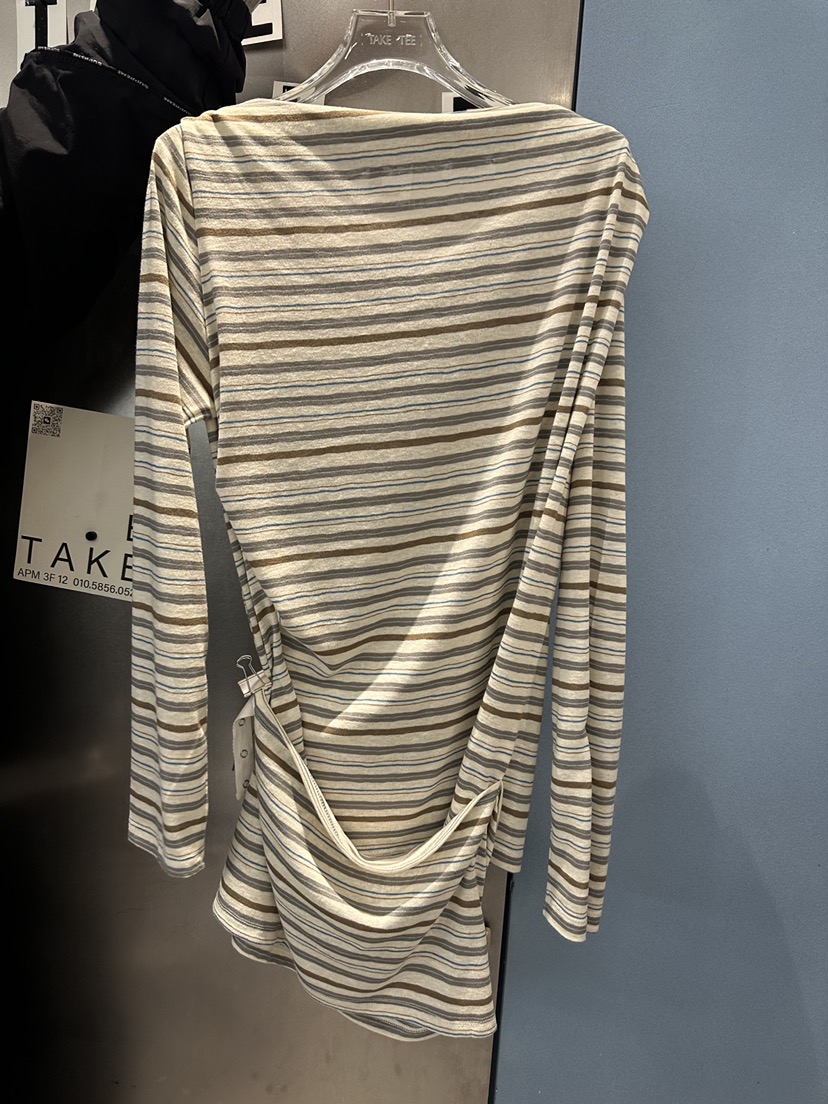 TAKE TEE韓國直郵女裝新款休閑時尚人氣26春夏真品長袖T恤TAKE TEE長袖T恤圖色2