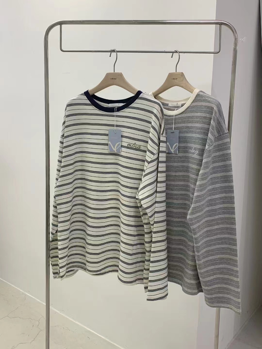 MELLOUNGE-멜라운지-T東大門實拍女裝新品推薦休閑長袖T恤MELLOUNGE-2件起長袖T恤