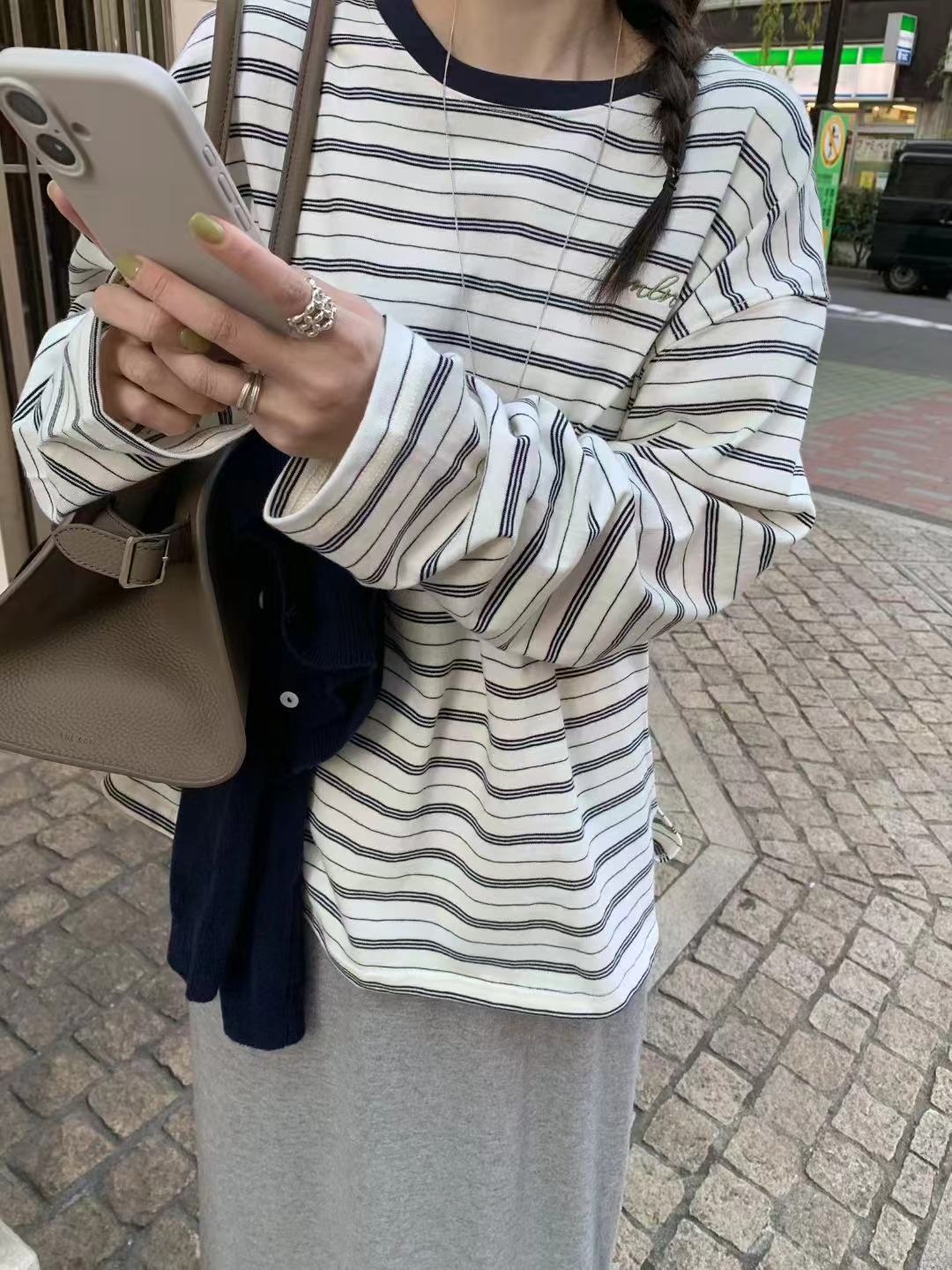 MELLOUNGE-멜라운지-T東大門實拍女裝新品推薦休閑長袖T恤MELLOUNGE-2件起長袖T恤