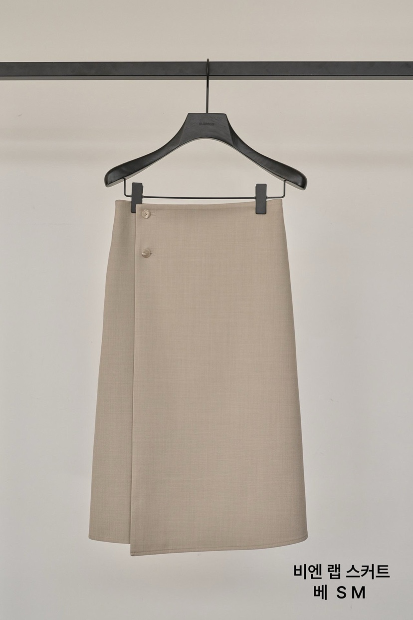 BLOSSOM韓國東大門直郵女士新款熱賣休閑推薦人氣長裙裹身裙BLOSSOM長裙圖色1