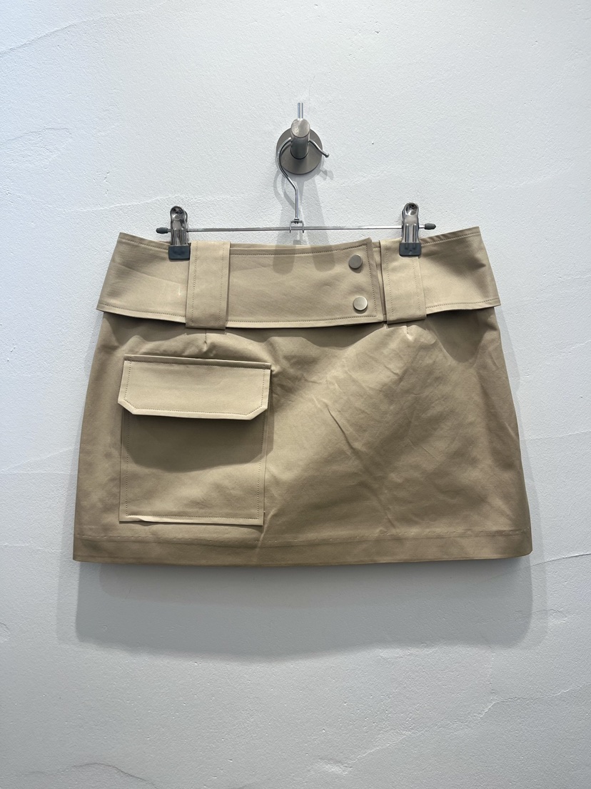 BROWN PAPER-S韓國東大門直郵女裝新款熱賣職業短裙含腰帶BROWN PAPER-S短裙圖色1