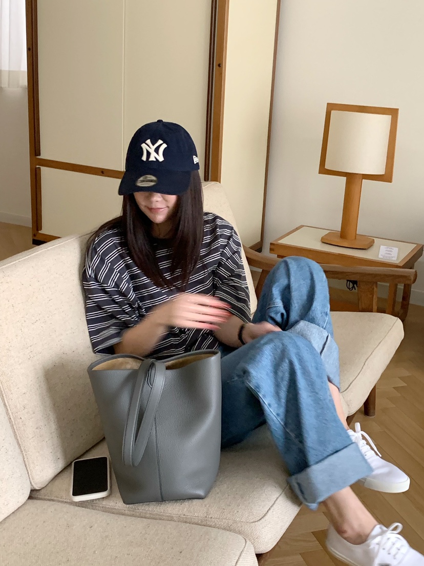 COURGETTE韓國直郵實拍女裝新品推薦人氣熱賣職業26春夏T恤COURGETTET恤