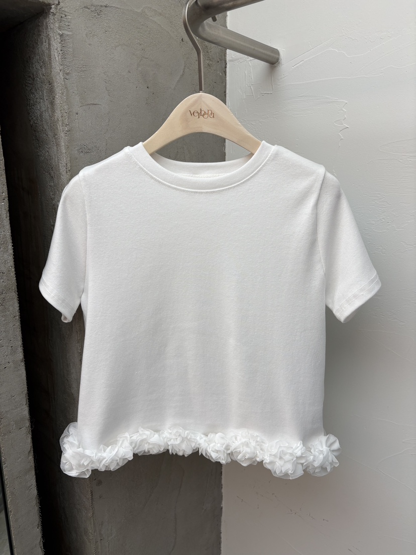 Verbena韓國東大門直郵女士新款人氣休閑26春夏推薦T恤蕾絲VerbenaT恤圖色1