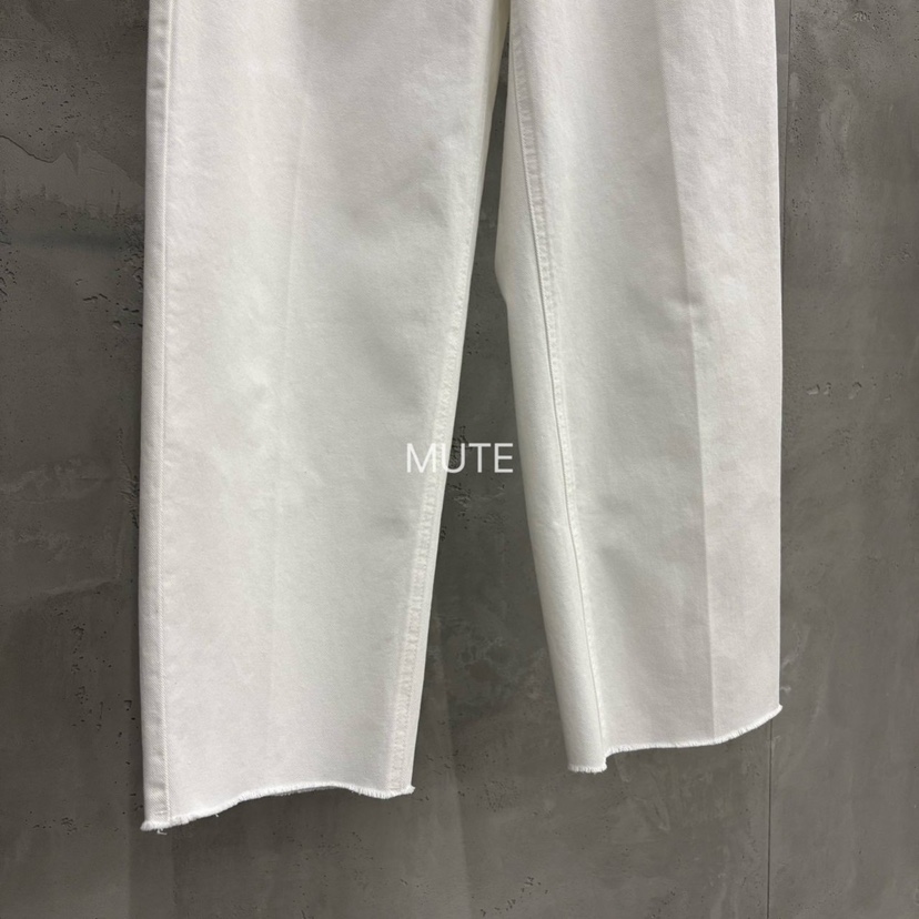 MUTE-P韓國代購女裝新品時尚熱賣人氣職業推薦26春夏牛仔褲MUTE牛仔褲
