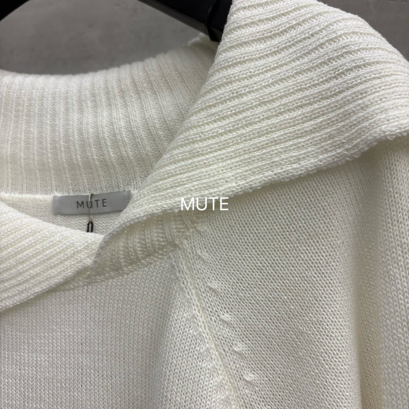 MUTE-P韓國直郵實拍女士新品推薦熱賣人氣時尚休閑針織衫MUTE針織衫