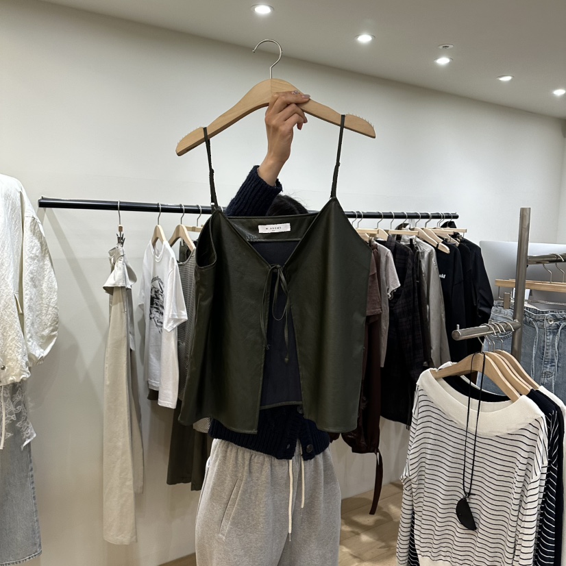 WINSOME韓國直郵實拍女裝新品職業時尚休閑熱賣26春夏吊帶背心WINSOME吊帶/背心圖色1