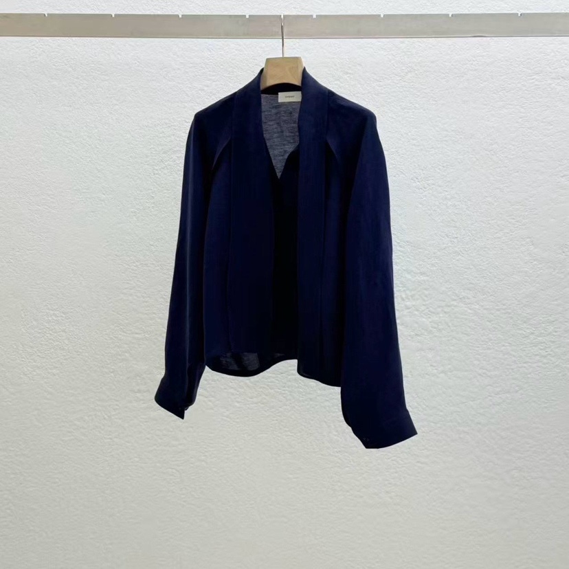 STATEMENT韓國代購女裝新款熱賣職業26春夏人氣襯衫蕾絲衫STATEMENT襯衫/蕾絲衫圖色2