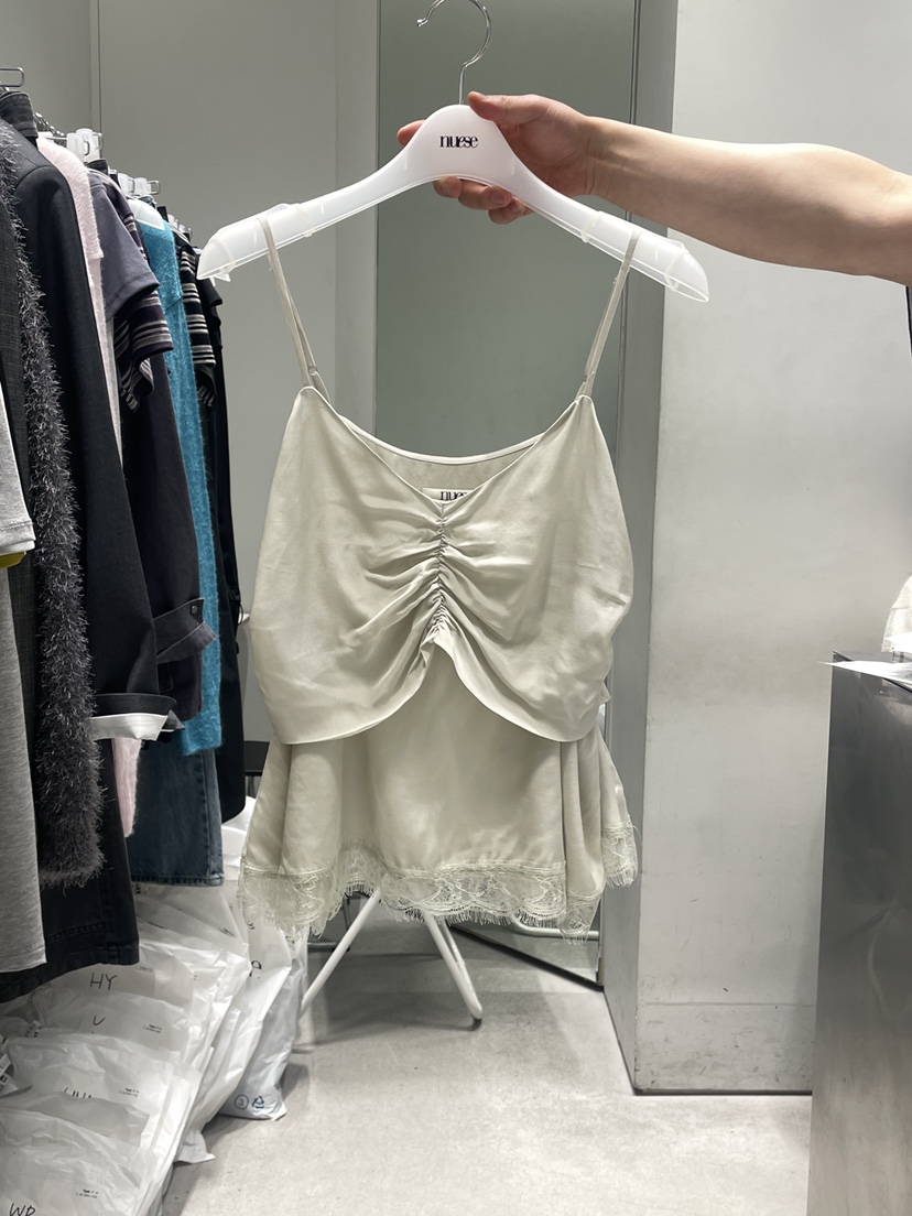 NUESE韓國直郵女士新款職業人氣26春夏熱賣推薦吊帶背心蕾絲NUESE吊帶/背心圖色1
