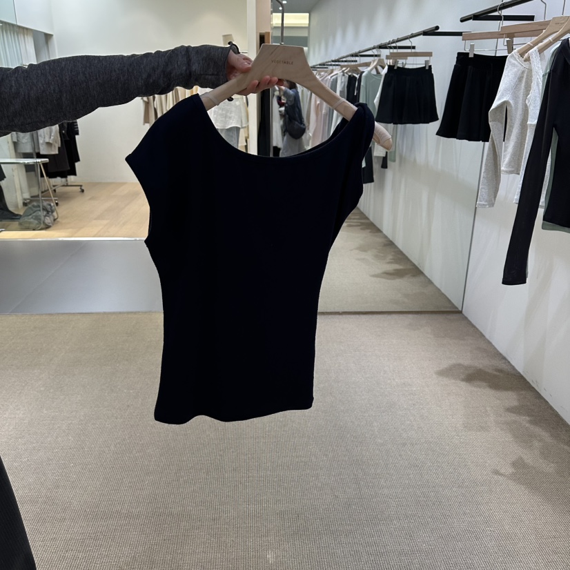 VEGETABLE韓國東大門代購女裝新款熱賣推薦人氣休閑T恤喇叭VEGETABLET恤圖色4藏藍色