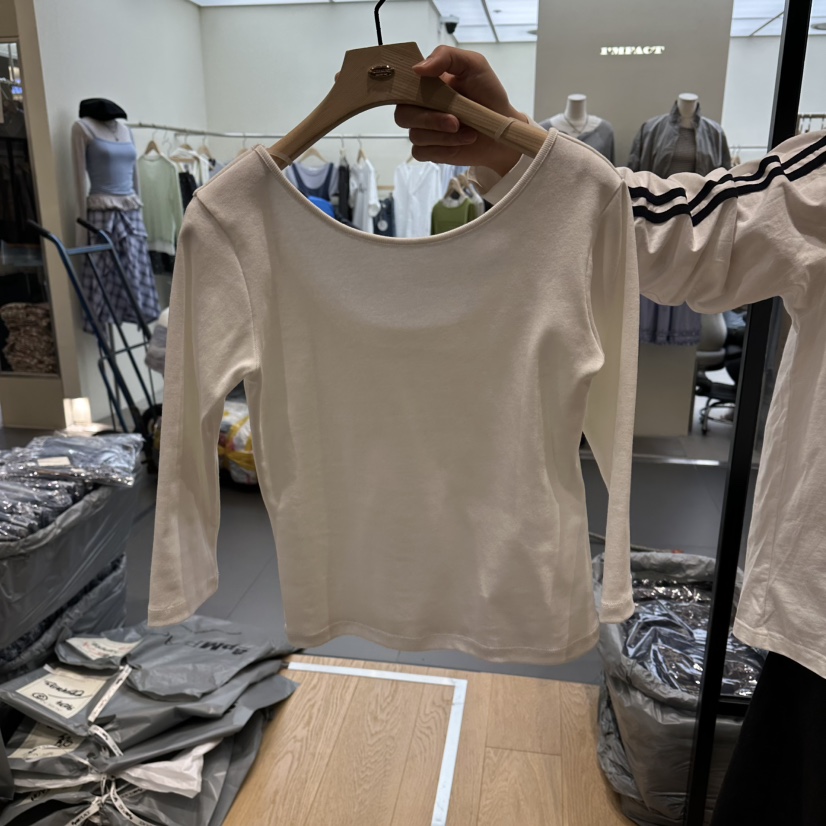 aube nunt韓國東大門直郵女裝新款人氣推薦熱賣時尚26春夏T恤aube nuntT恤圖色3