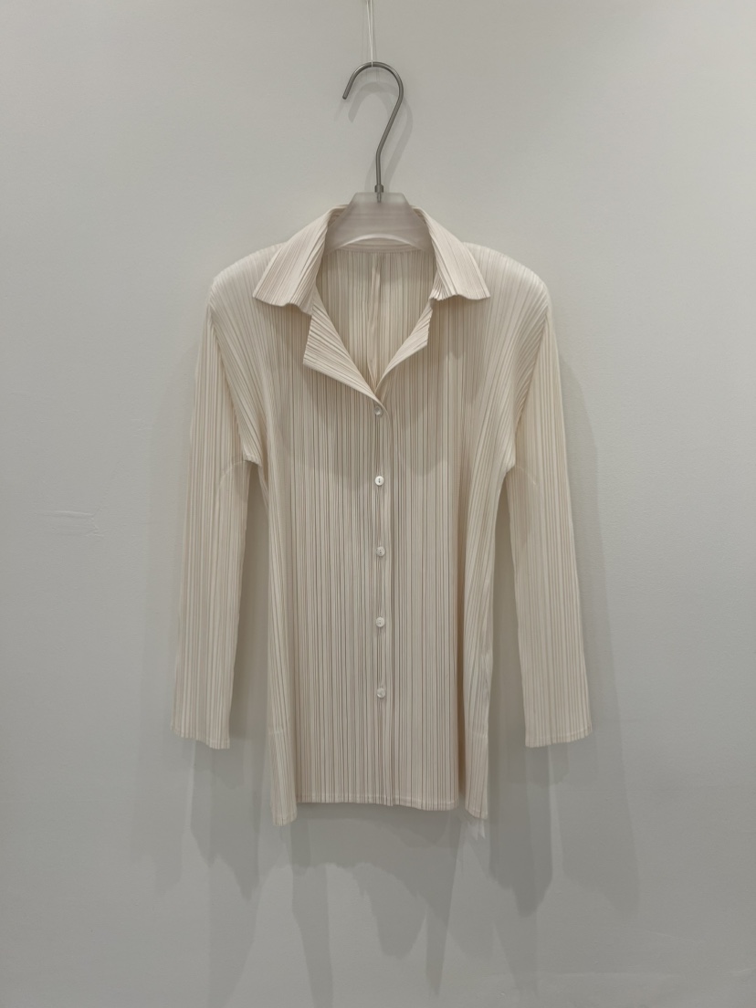 JANIE/NIA韓國代購女士新品時尚襯衫蕾絲衫羊毛開衫紐扣JANIE/NIA襯衫/蕾絲衫圖色1