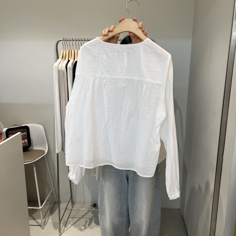 OUTRENE韓國代購女士新款時尚26春夏熱賣人氣休閑襯衫蕾絲衫OUTRENE襯衫/蕾絲衫