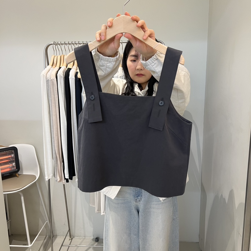 OUTRENE韓國東大門直郵女士新品26春夏人氣推薦熱賣吊帶背心OUTRENE吊帶/背心圖色2