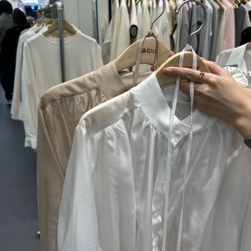 M.G.N韓國代購女裝新品職業人氣時尚襯衫蕾絲衫含腰繩褶皺MAGNET襯衫/蕾絲衫