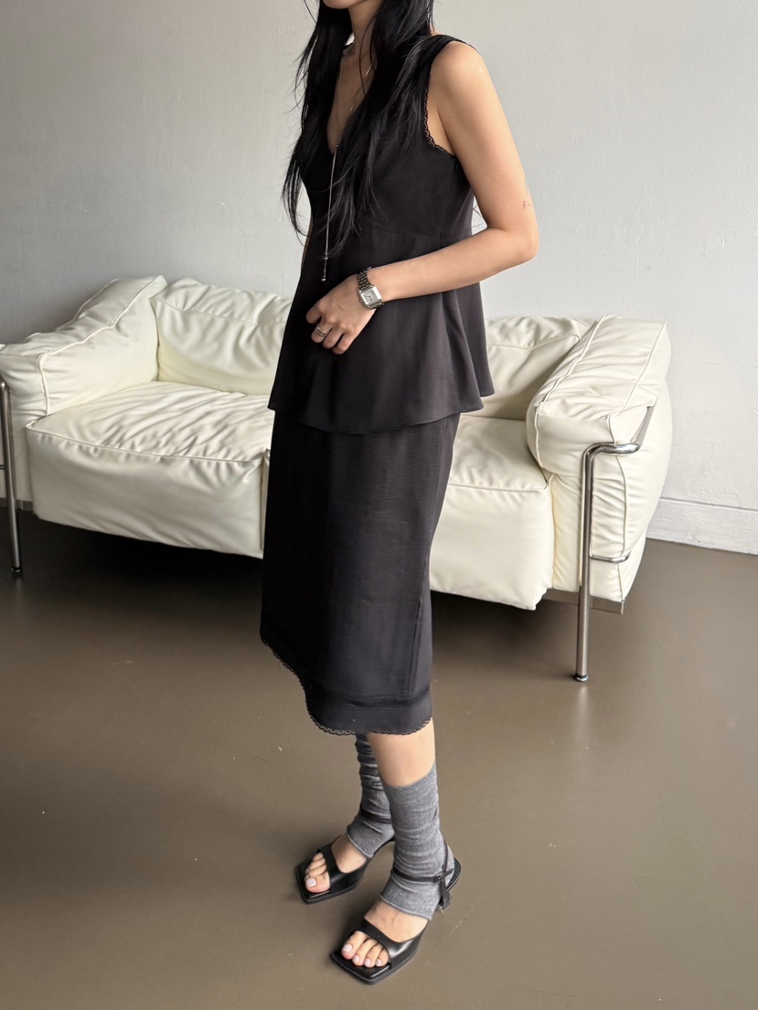 TAUPE東大門直郵女裝新款推薦人氣真品26春夏時尚吊帶背心TAUPE吊帶/背心