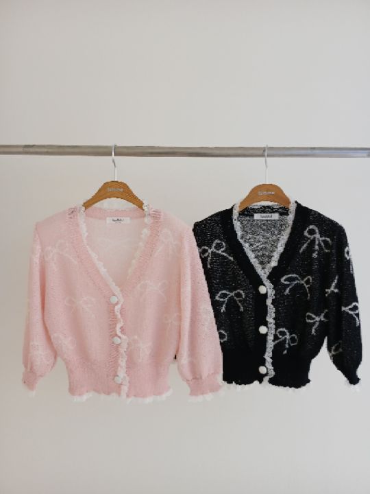 FEMME東大門直郵女裝新款休閑時尚針織衫荷葉邊刺繡蕾絲開衫FEMME針織衫