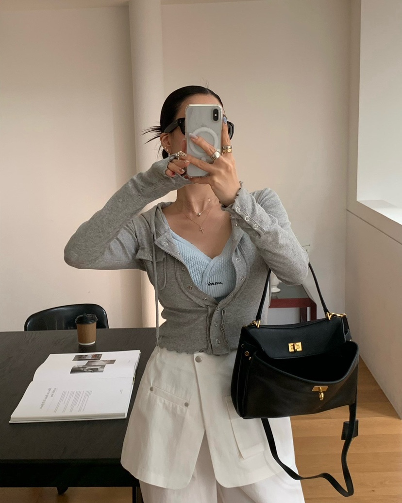 REVE CITE-L韓國直郵實拍女士新款休閑長袖T恤開衫連帽REVE CITE-L長袖T恤