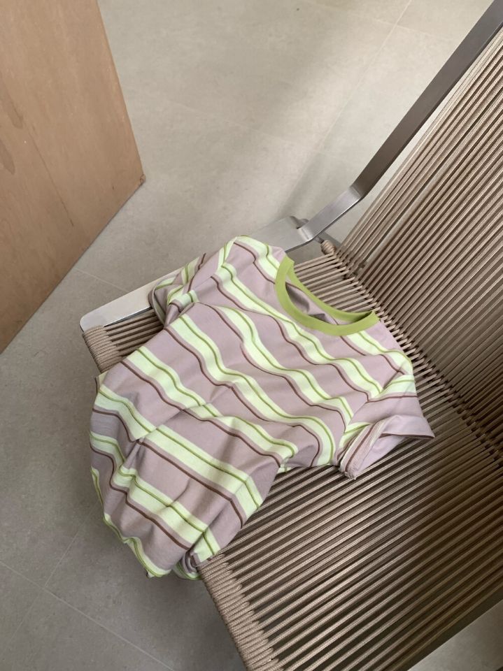 STAY HERE東大門直郵女裝新品人氣推薦職業時尚熱賣休閑T恤STAY HERET恤