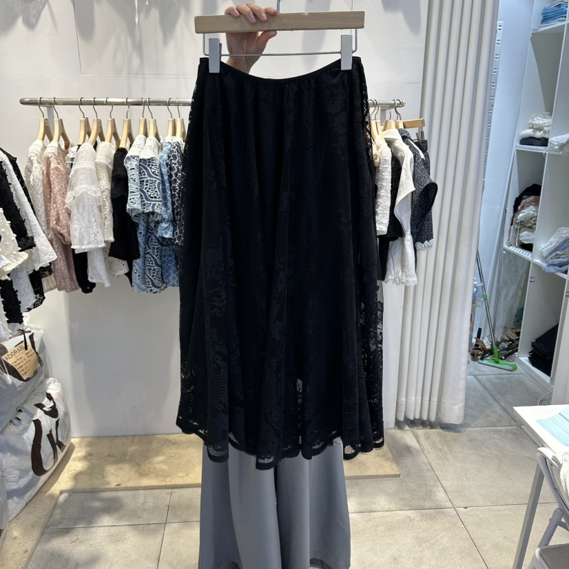 LADYBUG/ADORABLE東大門代購女裝新款職業休閑熱賣長裙蕾絲LADYBUG/ADORABLE長裙圖色1