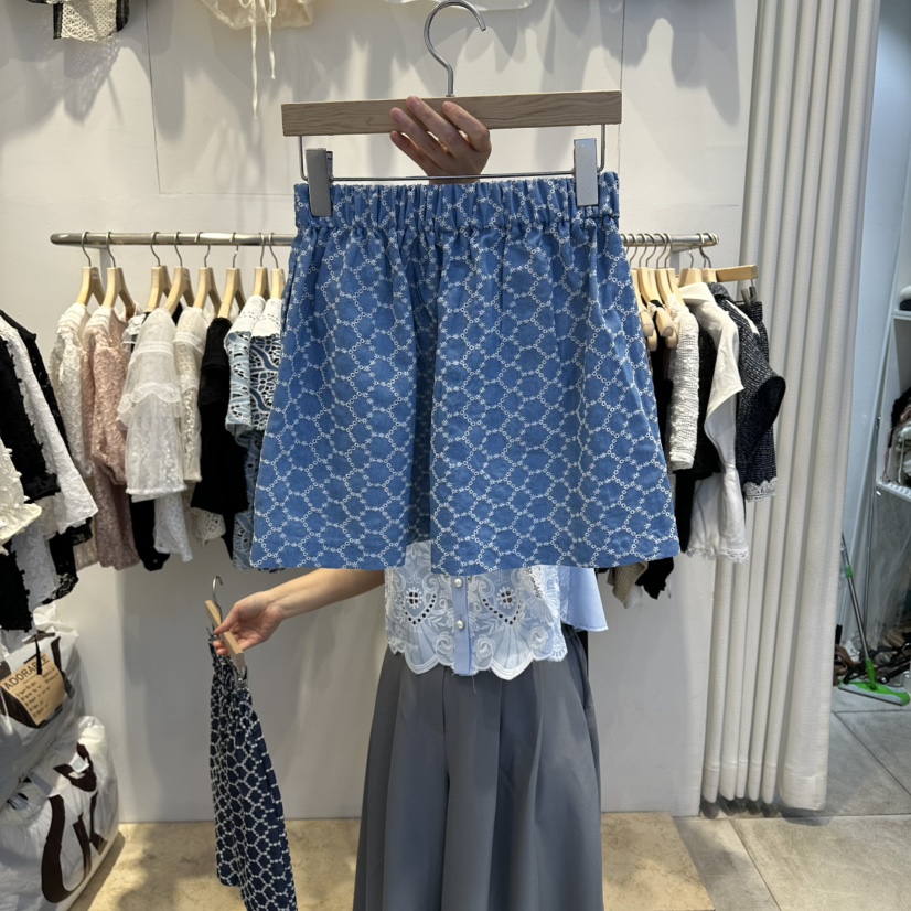 LADYBUG/ADORABLE東大門代購女士新品真品推薦人氣職業短褲LADYBUG/ADORABLE短褲