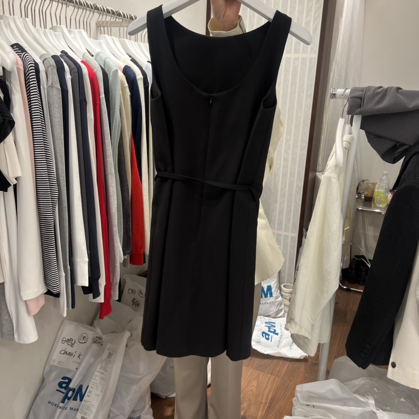 UNDERSTANDING韓國代購女裝新款職業人氣連衣裙含腰繩系帶UNDERSTANDING連衣裙