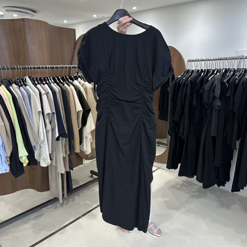 LE EDITION/LEBOENE韓國直郵女士新款人氣時尚連衣裙褶皺LE EDITION/LEBOENE連衣裙圖色4黑色