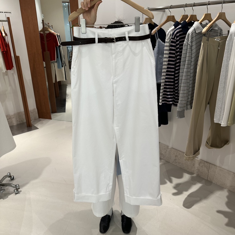 ANDMORE BUTTON東大門代購女士新款26春夏休閑褲不含腰帶ANDMORE BUTTON休閑褲圖色1