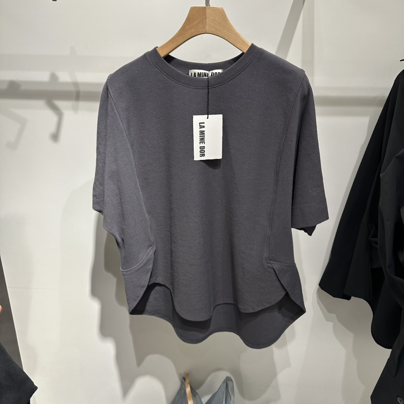 LAMINEDOR韓國直郵女士新款熱賣人氣休閑推薦時尚職業T恤LA MINE DORT恤圖色3墨色