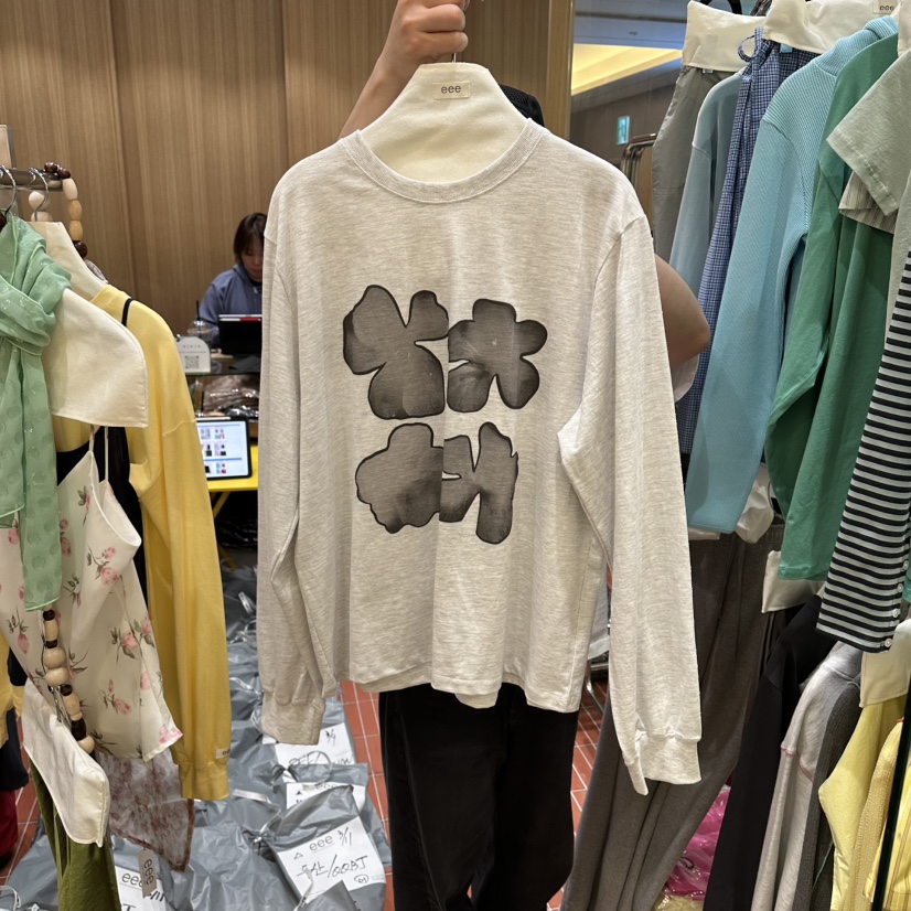 E/E/E東大門直郵女士新款職業26春夏推薦時尚真品熱賣衛衣E/E/E衛衣圖色1