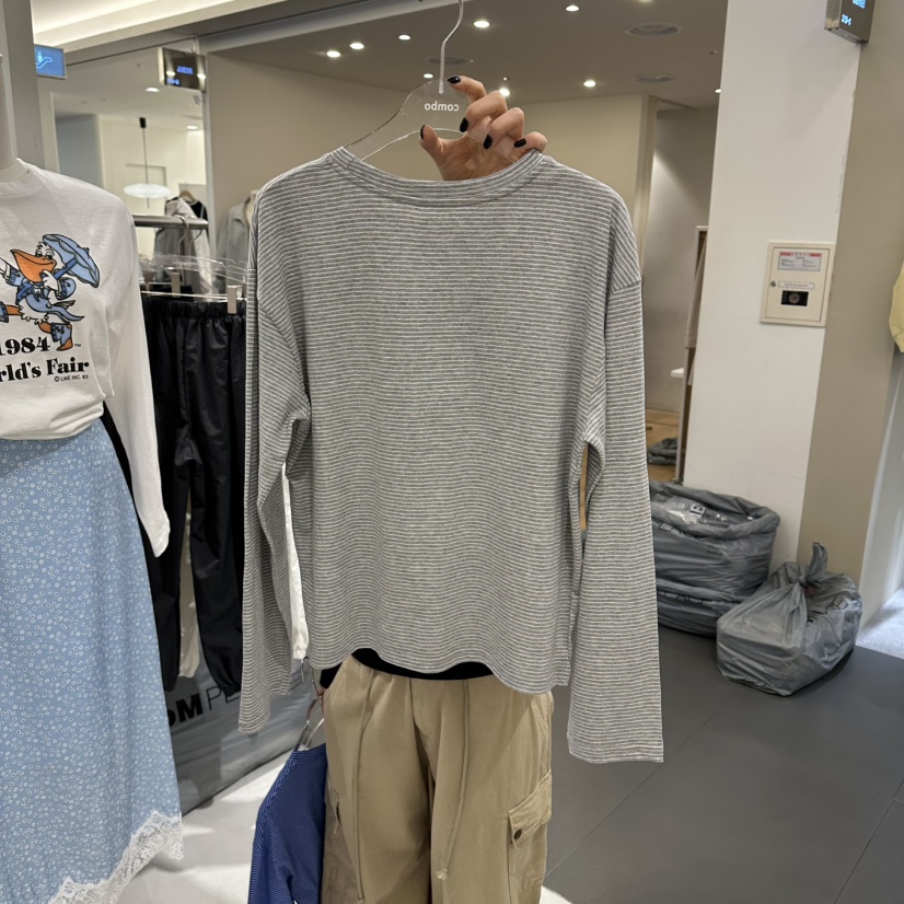 COMBO東大門實拍女士新品職業人氣休閑時尚真品26春夏長袖T恤COM_BO長袖T恤