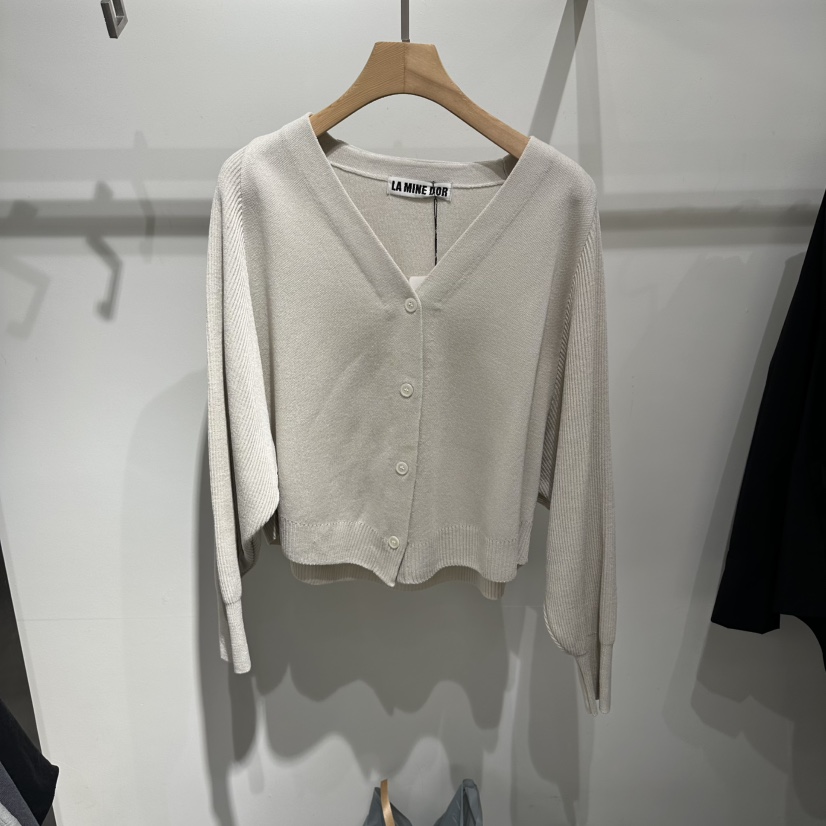 LAMINEDOR東大門直郵女裝新款真品時尚熱賣推薦針織衫開衫LA MINE DOR針織衫圖色1